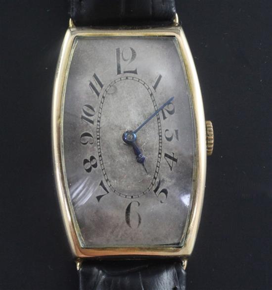 A gentlemans 1920s 9ct gold Regnia manual wind wrist watch,